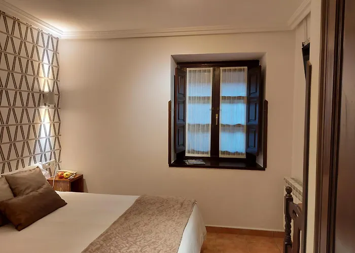Hotel Rural Entremontes