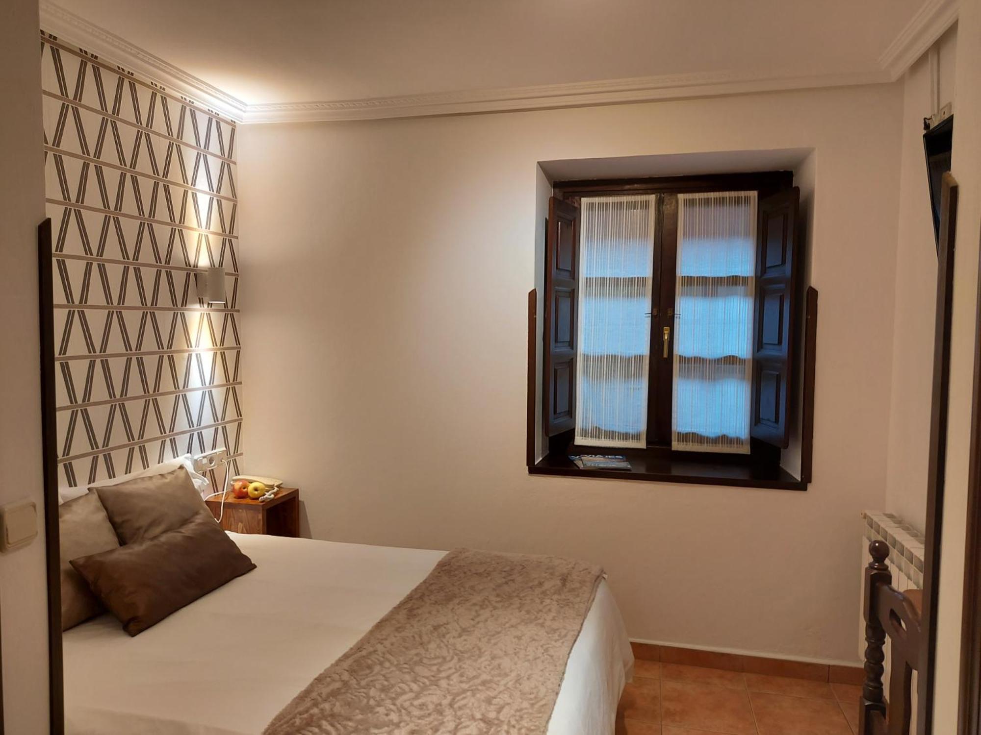 Rural Entremontes Hotel