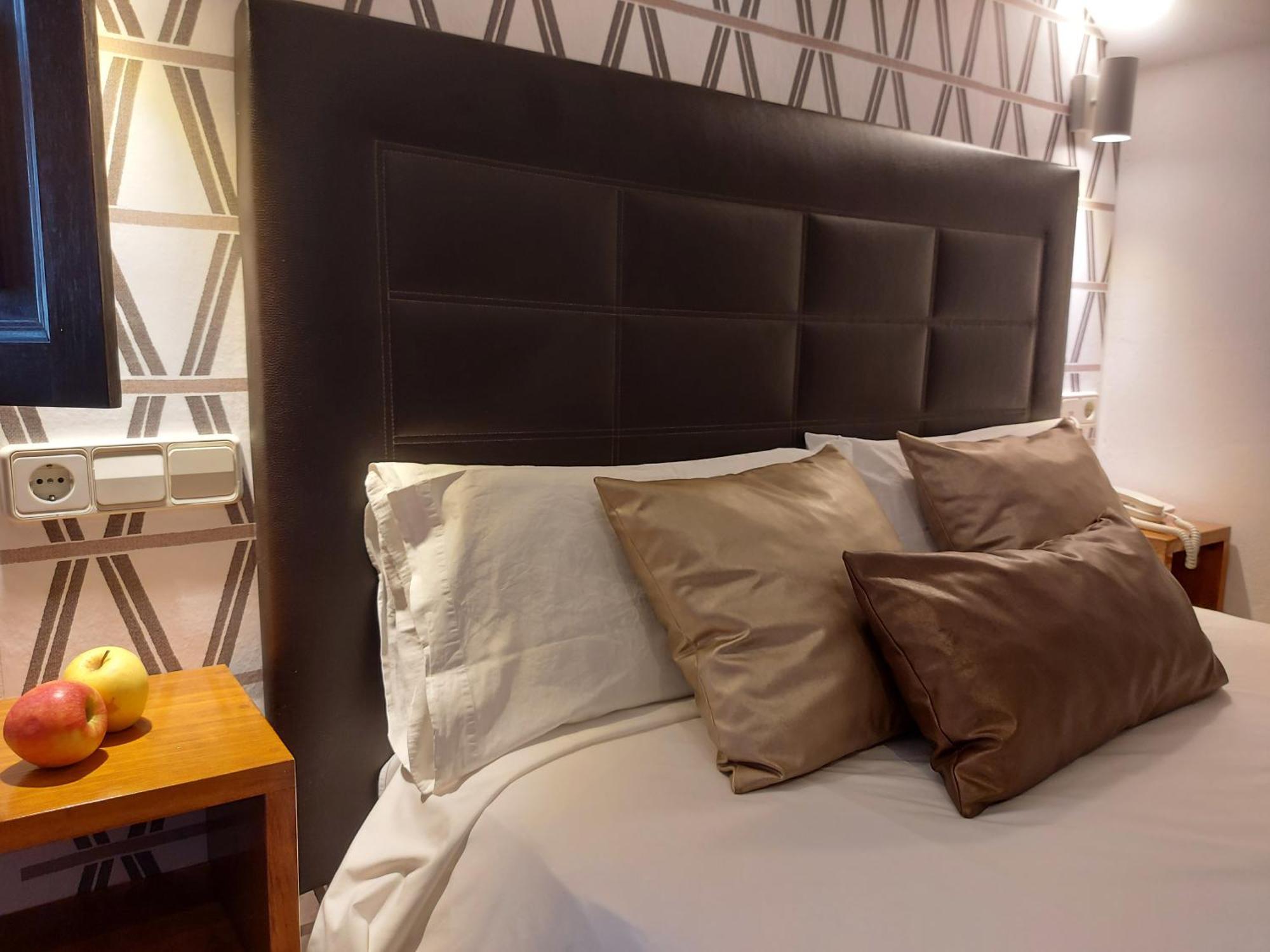 Hotel Rural Entremontes 2*